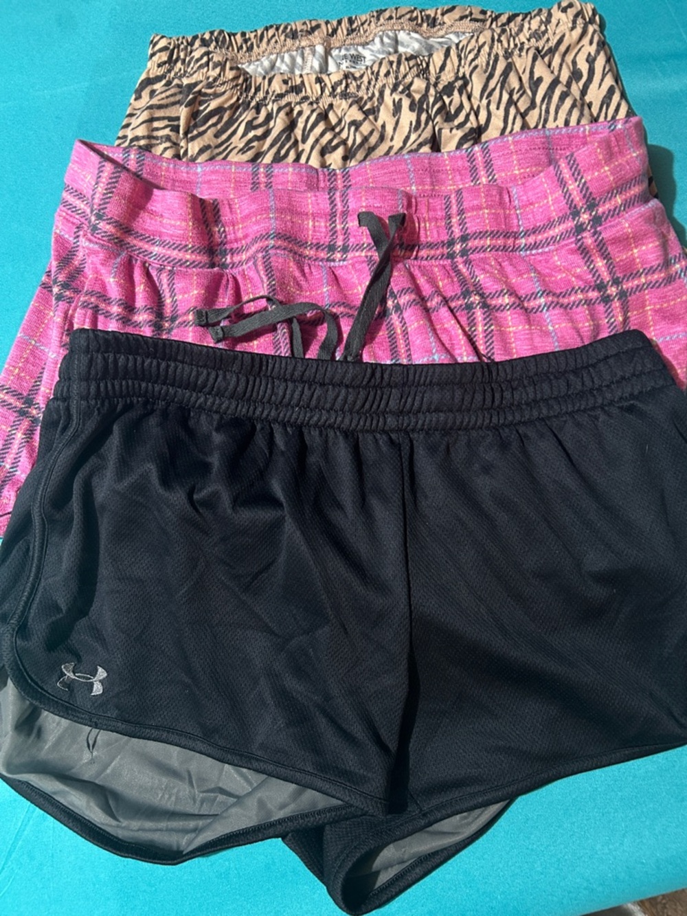 Women’s bundle bed time shorts XL